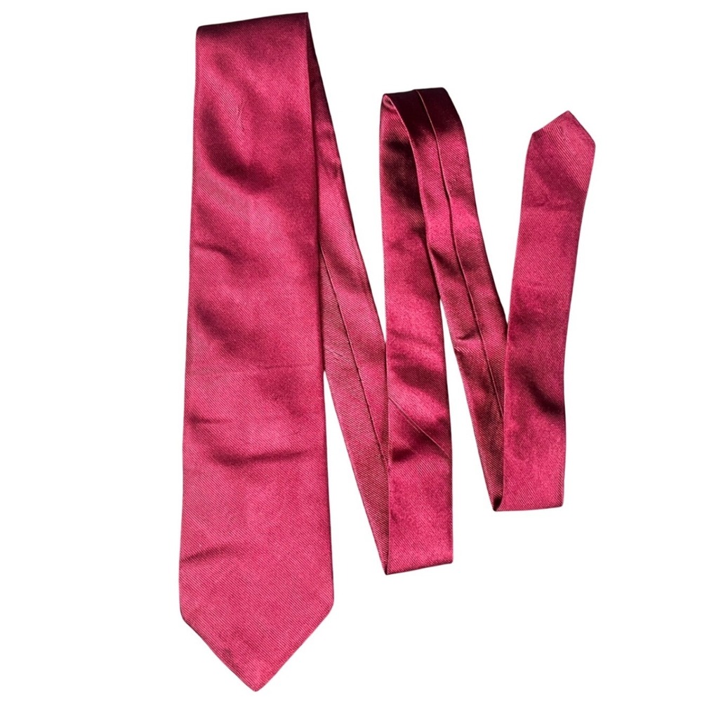 Brooks Brothers Mens Burgundy Red Ribbed Silk Tie Made in USA England Fabric